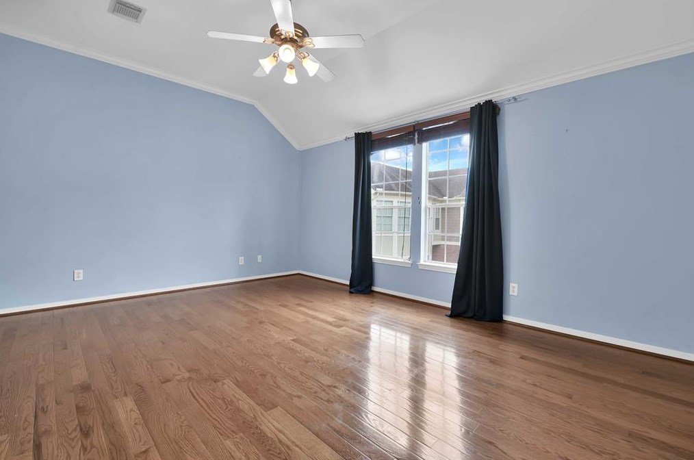 1421 Oneil, Houston TX  77019-5520 exterior