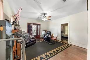 109 Carl St, Houston, TX 77009 - Photo 13