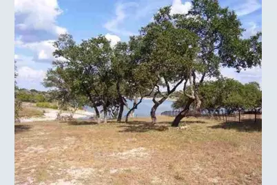 247 Oak Hideaway Drive, Canyon Lake, TX 78133 - Photo 3