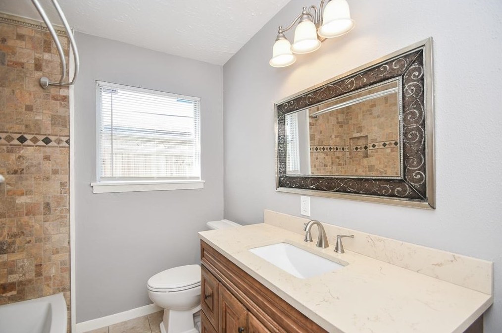 903 Orrel Dr, Pasadena TX exterior