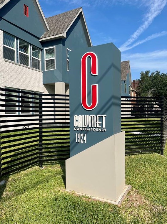 1924 Calumet St, Houston TX  77004-7266 exterior