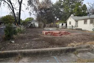 1931 Nolan St Street, San Antonio, TX 78202 - Photo 3