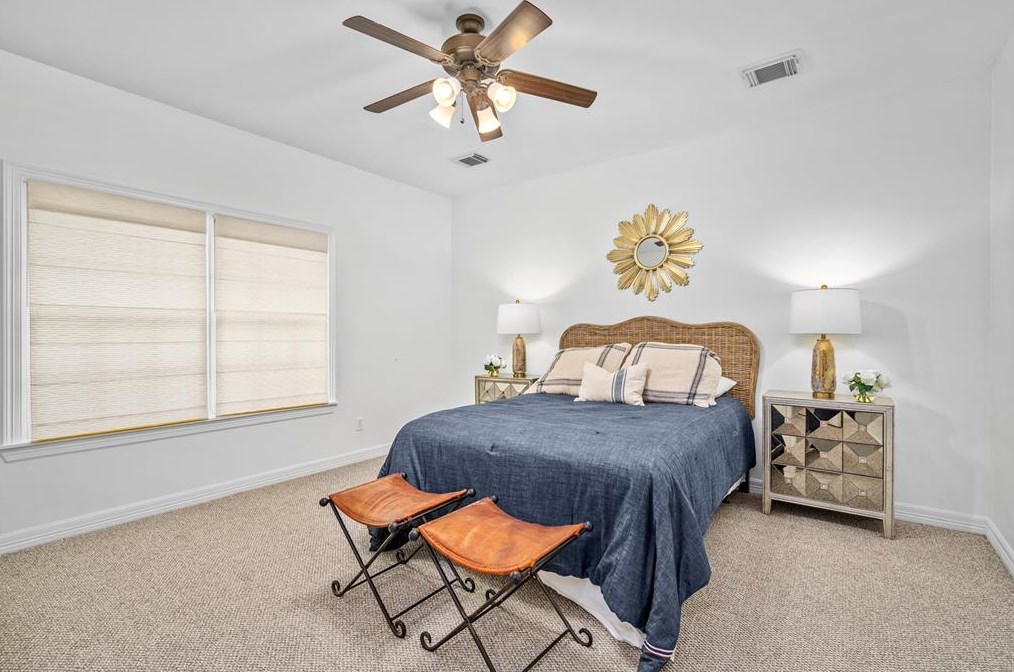 2709 Robinhood St, Houston TX  77005-2227 exterior