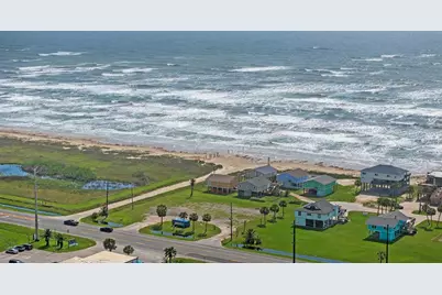 16530 Captain Kidd Road, Jamaica Beach, TX 77554 - Photo 35