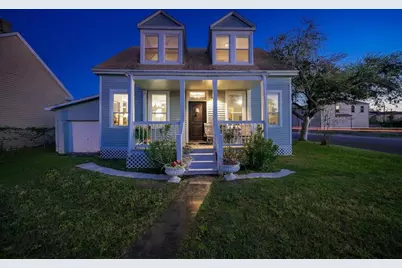 3027 Avenue L, Galveston, TX 77550 - Photo 1
