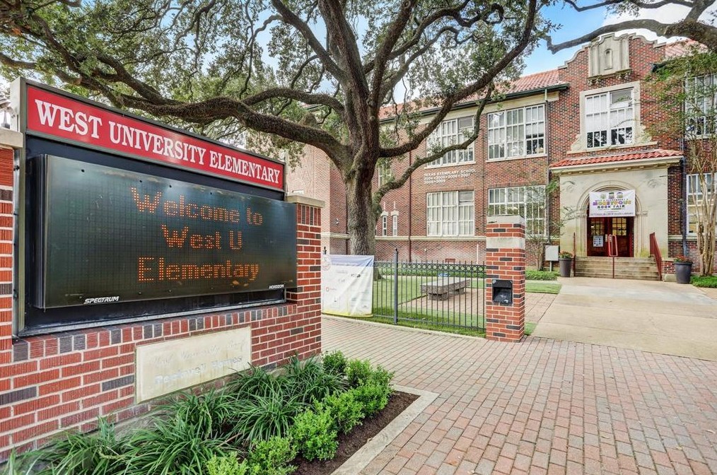 3223 Nottingham St, Houston TX  77005-2422 exterior
