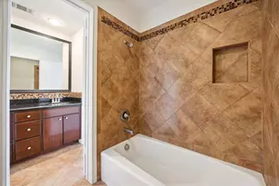 33 Lakewood Ln, Seabrook, TX 77586 - Photo 19