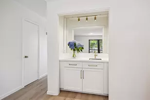 33 Lakewood Ln, Seabrook, TX 77586 - Photo 7