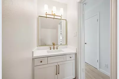 33 Lakewood Lane, Seabrook, TX 77586 - Photo 15