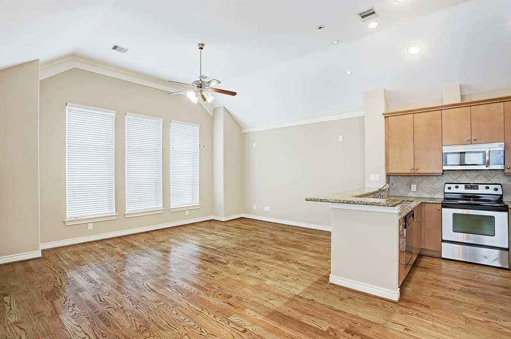 3428 Cline St, Houston TX  77020-6126 exterior