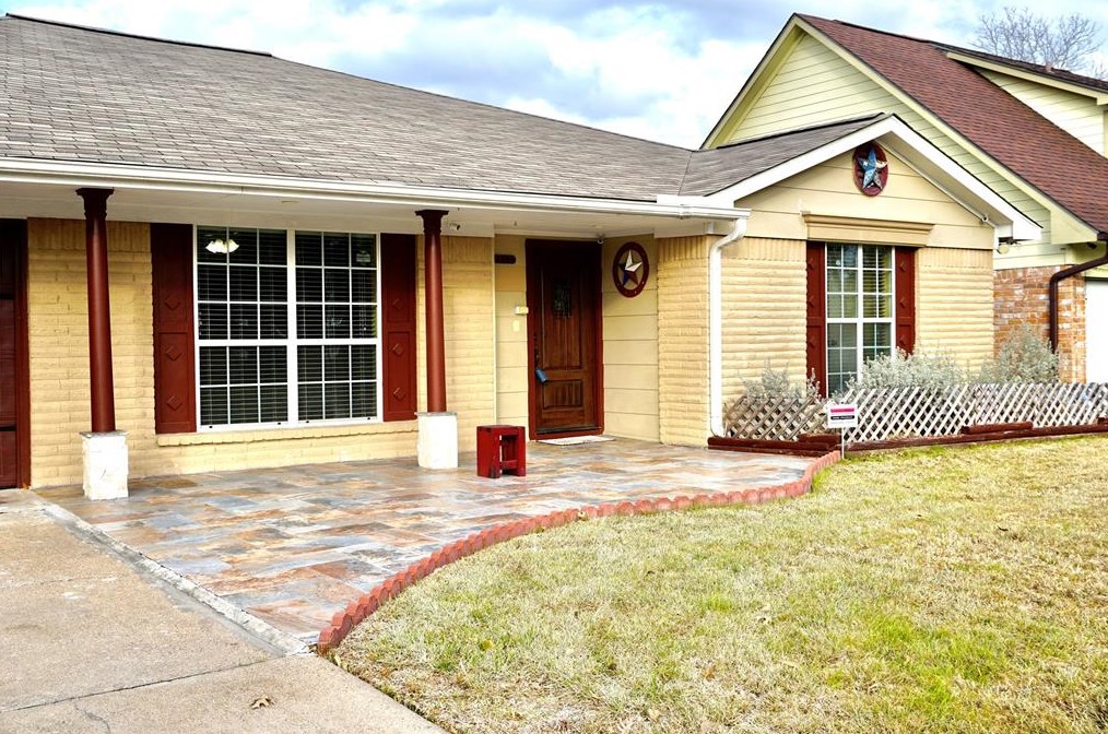 11426 Stancliff Rd, Houston TX  77099-4131 exterior