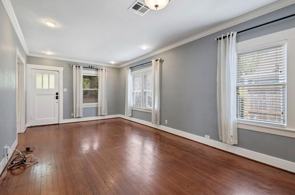 1516 Waverly, Houston TX  77007-1443 exterior