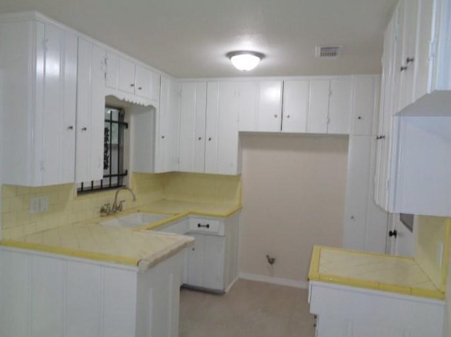 522 Barkley St, Houston TX  77022-3900 exterior