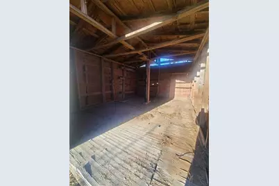 309 E Wharton Avenue, Electra, TX 76360 - Photo 11