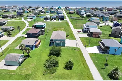 906 Westview, Crystal Beach, TX 77650 - Photo 47