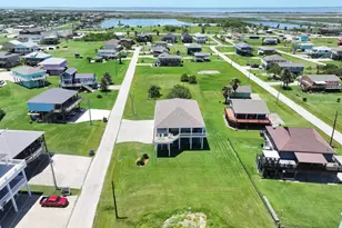 906 Westview, Crystal Beach, TX 77650 - Photo 49