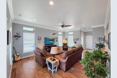 906 Westview, Crystal Beach, TX 77650 - Photo 19