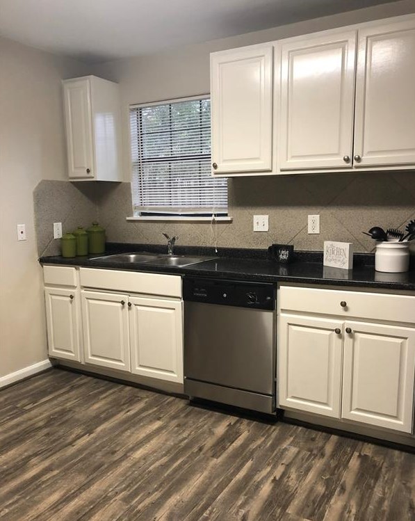 4822 Van Fleet St, Houston TX  77033-3421 exterior