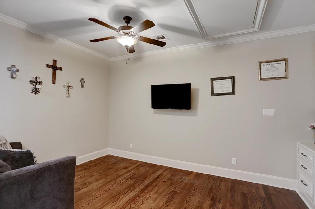 6806 Heron Dr, Houston TX  77087-6620 exterior