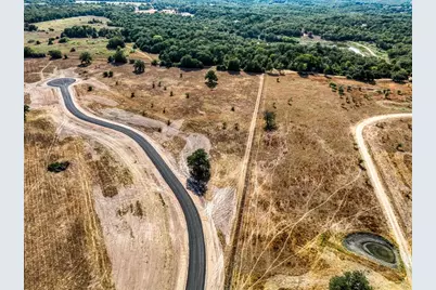 264 Feder Way, West Point, TX 78963 - Photo 5