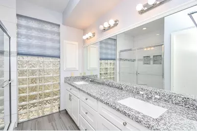 11747 Riverview Dr, Houston, TX 77077 - Photo 43