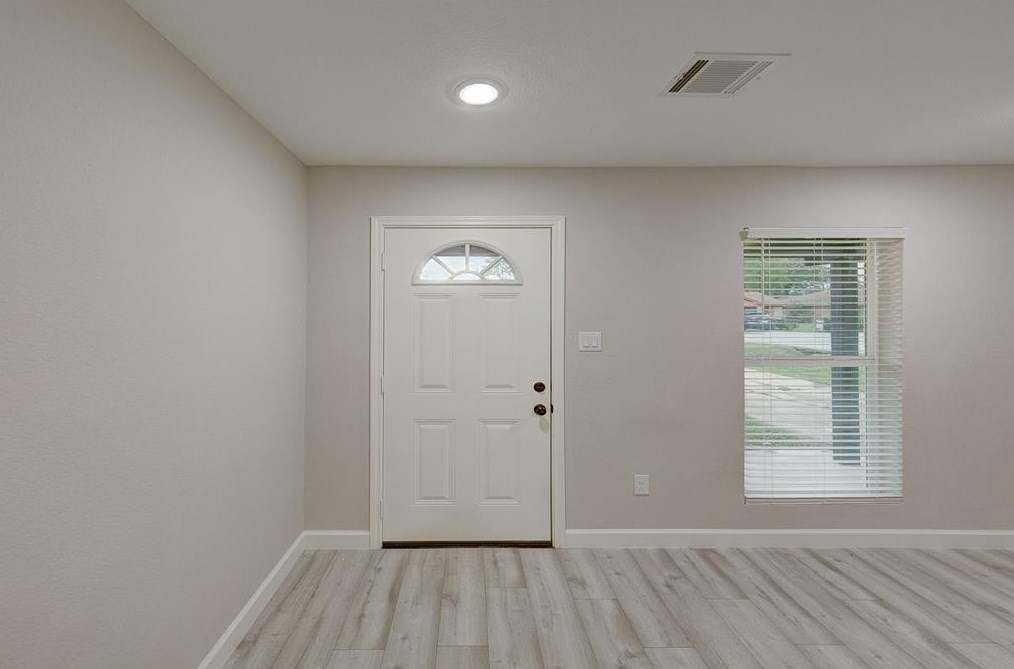 723 Magnolia Ave, Crosby TX  77532-2661 exterior