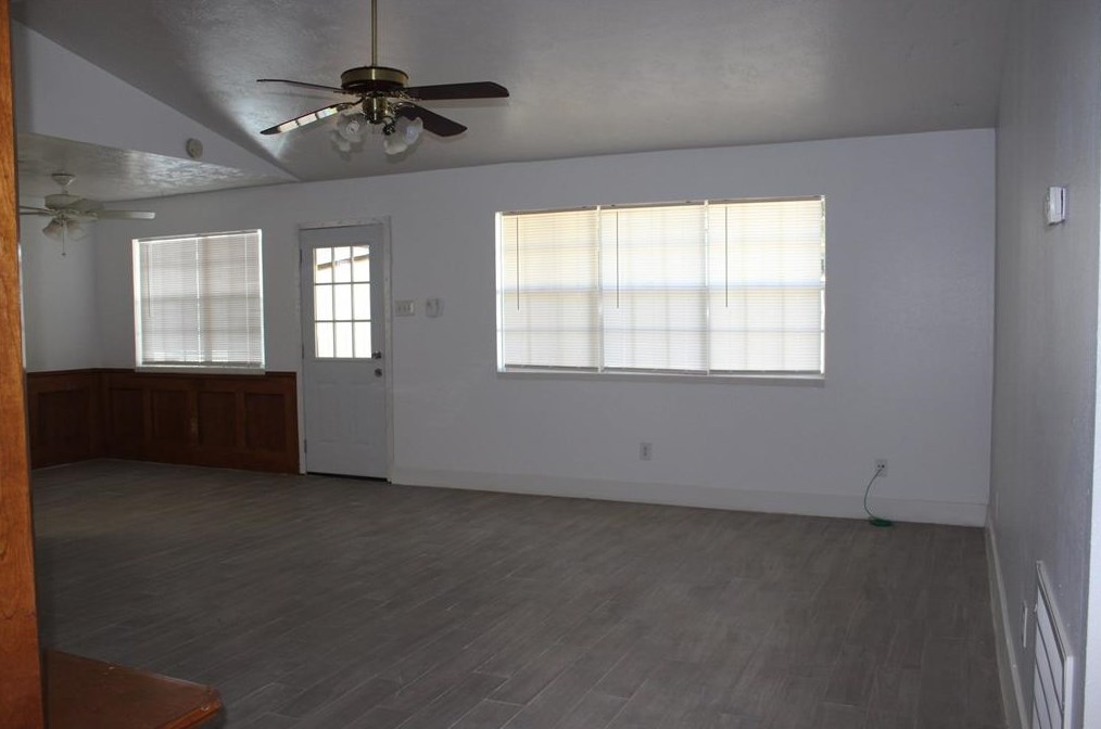 2802 Broad Haven Dr, Houston TX  77067-3716 exterior