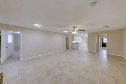 4602 Iroquois Drive, Pasadena, TX 77504 - Photo 7