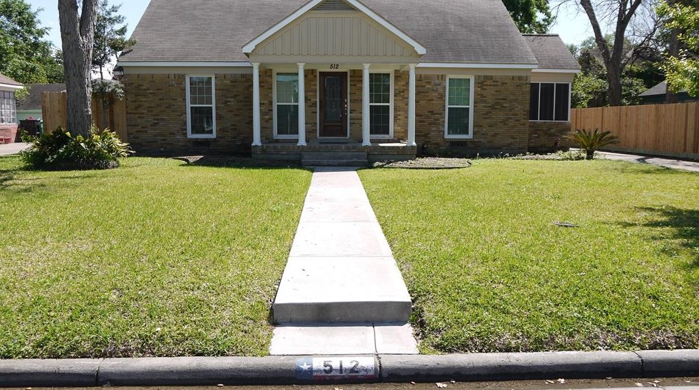 512 Woodard St, Houston TX  77009-1941 exterior