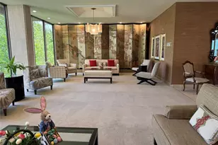 49 Briar Hollow Ln, Houston, TX 77027 - Photo 5