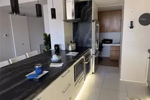 49 Briar Hollow Ln, Houston, TX 77027 - Photo 9