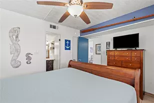 7310 Seawall Blvd, Galveston, TX 77551 - Photo 19