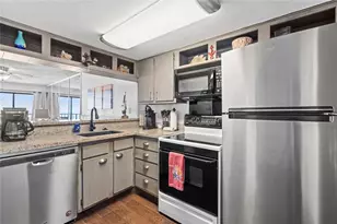 7310 Seawall Blvd, Galveston, TX 77551 - Photo 13