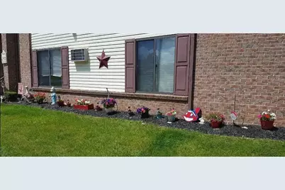 1779 Whetstone St, Bucyrus, OH 44820 - Photo 3