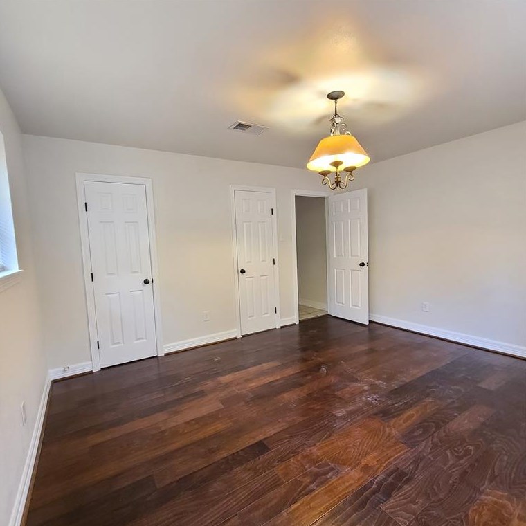 11214 Gloria Dr, Houston TX  77013-3330 exterior