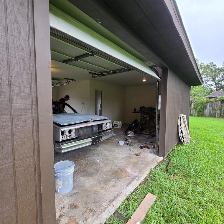 11214 Gloria Dr, Houston TX  77013-3330 exterior