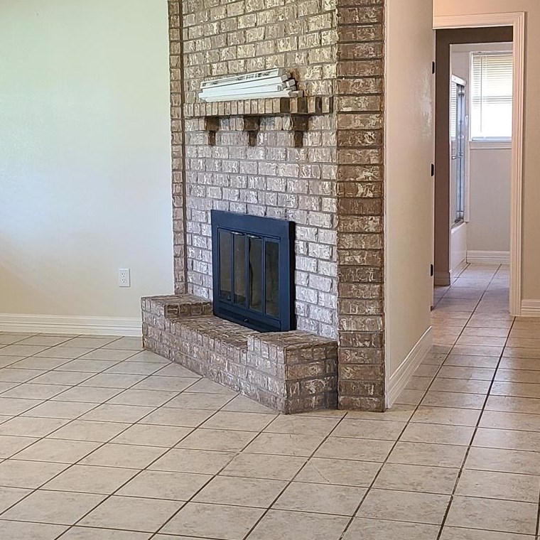 11214 Gloria Dr, Houston TX  77013-3330 exterior