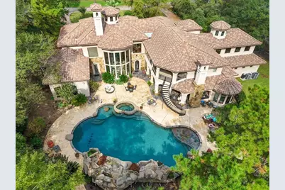 23 Villeroy Way, The Woodlands, TX 77382 - Photo 1