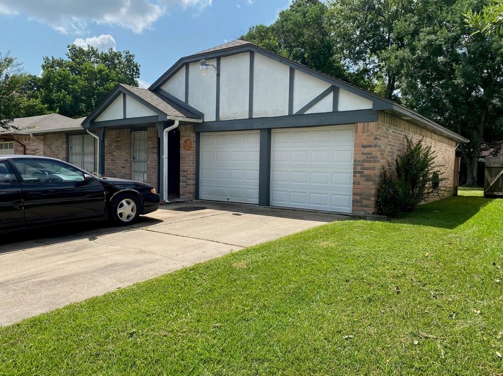 4703 Rivertree Ln, Spring TX  77388-4332 exterior