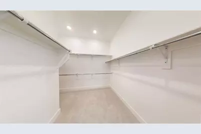 12043 Lake View Boulevard, Mont Belvieu, TX 77523 - Photo 23