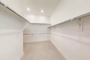 12043 Lake View Blvd, Mont Belvieu, TX 77523 - Photo 23