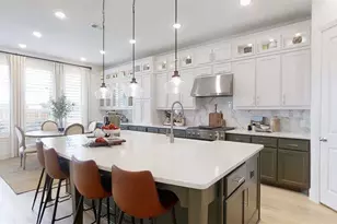 12043 Lake View Blvd, Mont Belvieu, TX 77523 - Photo 9