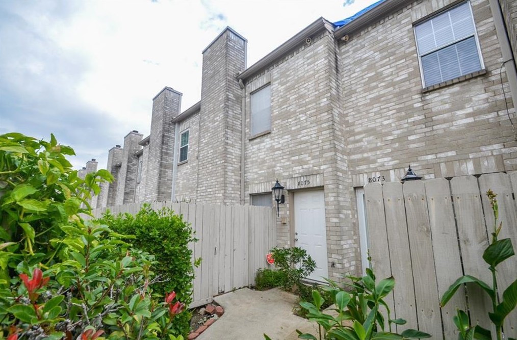 8075 El Mundo St, Houston TX  77054-4163 exterior