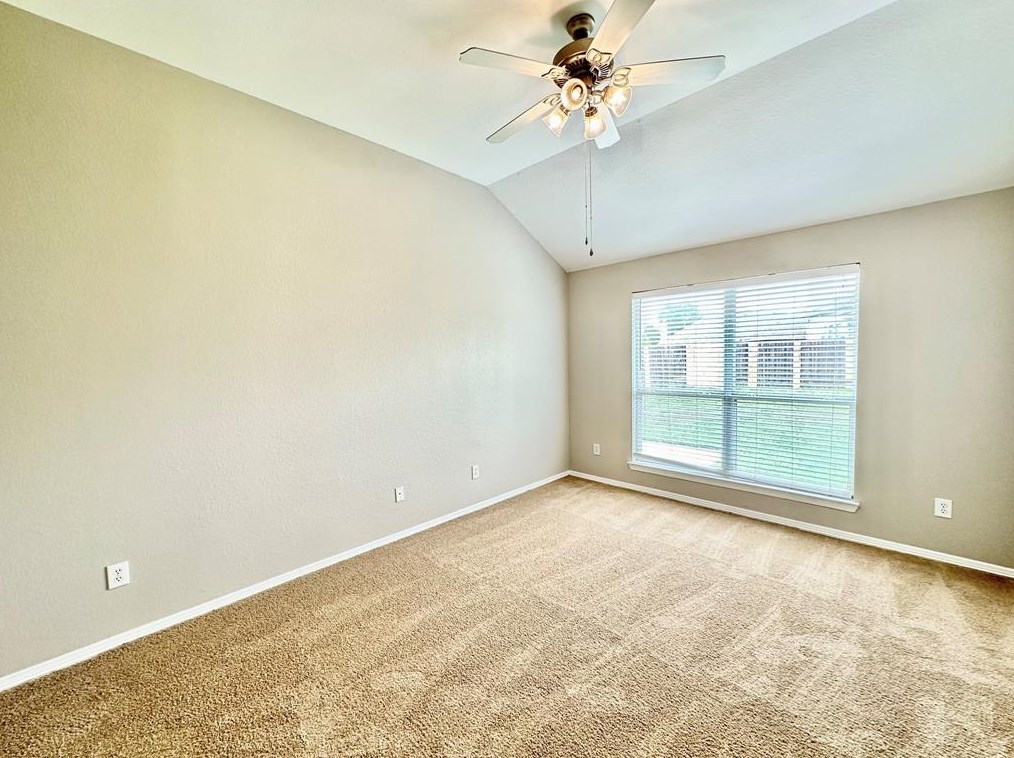 1052 Windy Grove Ln, Conroe TX  exterior