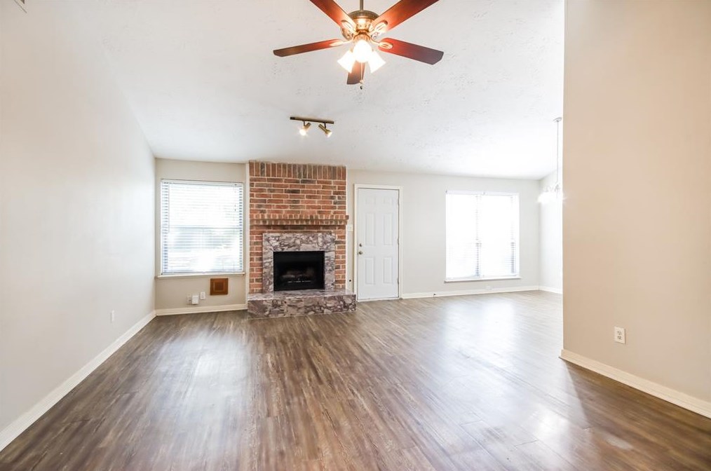4122 Algernon Dr, Spring TX  77373-8826 exterior