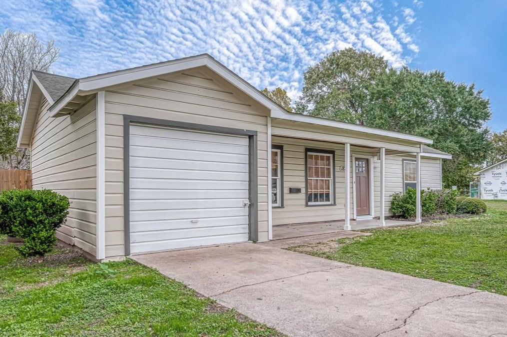 1825 15th St, Houston TX  77008-3421 exterior