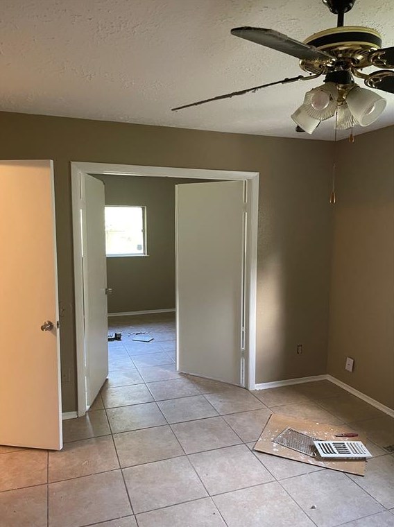 4923 Hickorygate Dr, Spring TX  77373-8504 exterior