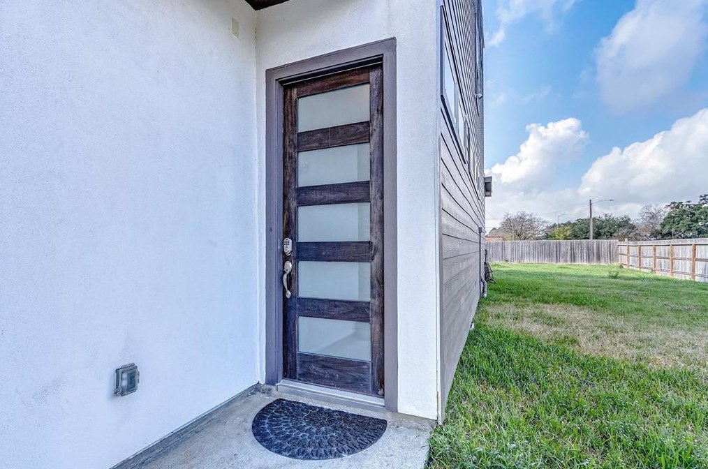 8402 Safeguard St, Houston TX  77051-2628 exterior