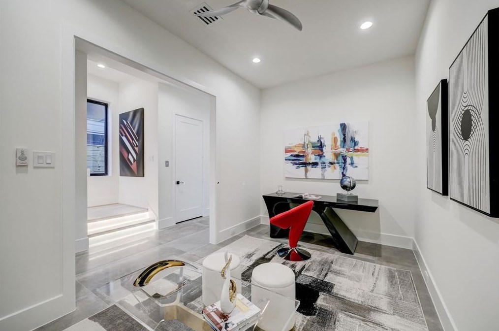 408 Bell St, Houston TX  77019-4435 exterior