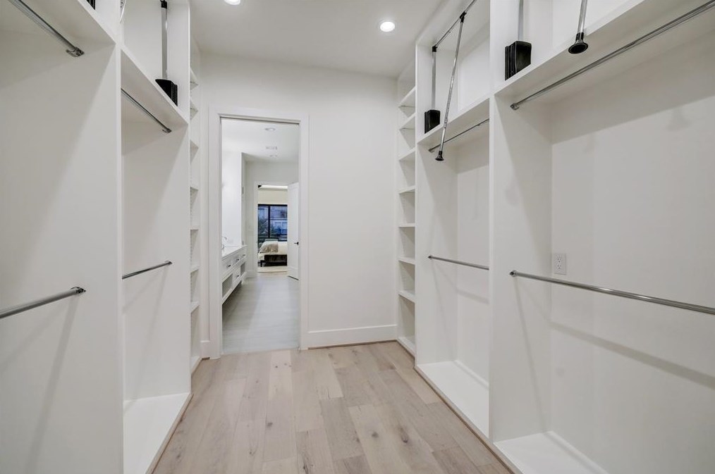 408 Bell St, Houston TX  77019-4435 exterior
